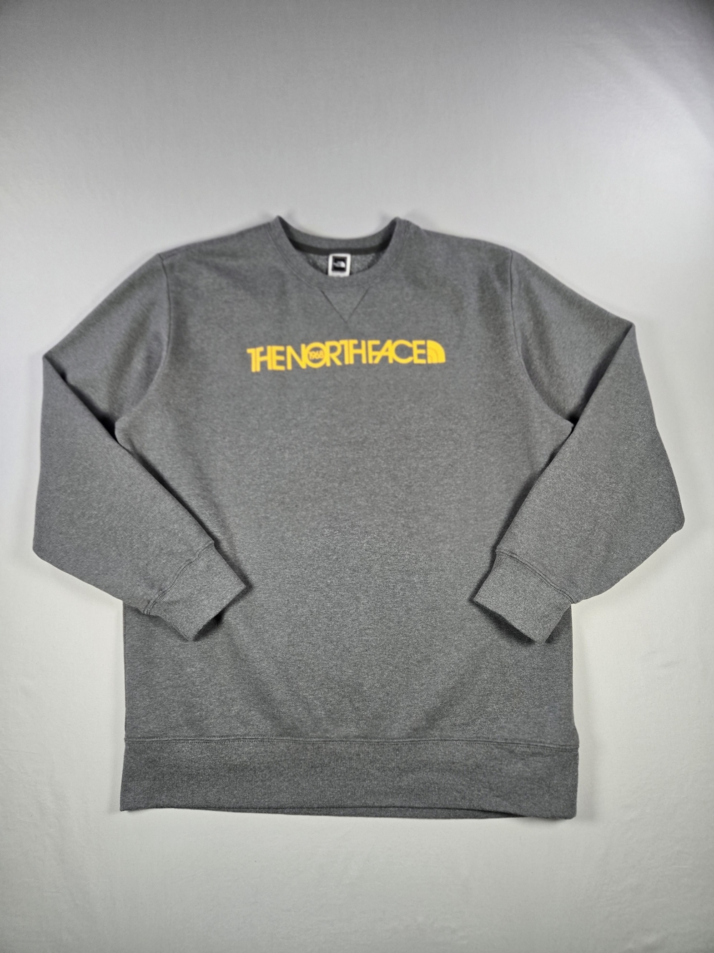 Retro 2014 The North Face Grey Spellout Crewneck Sweatshirt Size Large